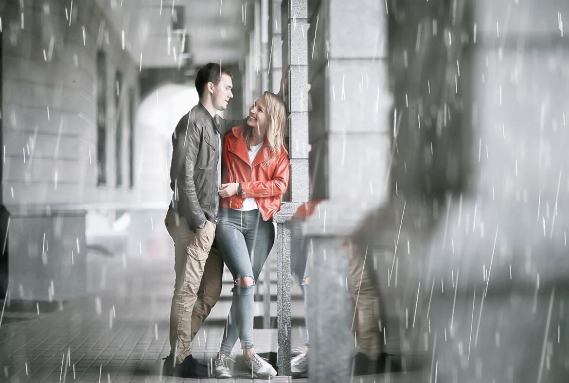 21-rainy-day-date-ideas-blissfulties