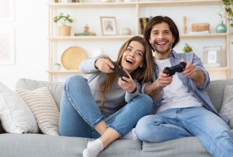 50 Fun and Exciting First Date Ideas That Aren’t Just Dinner and a ...